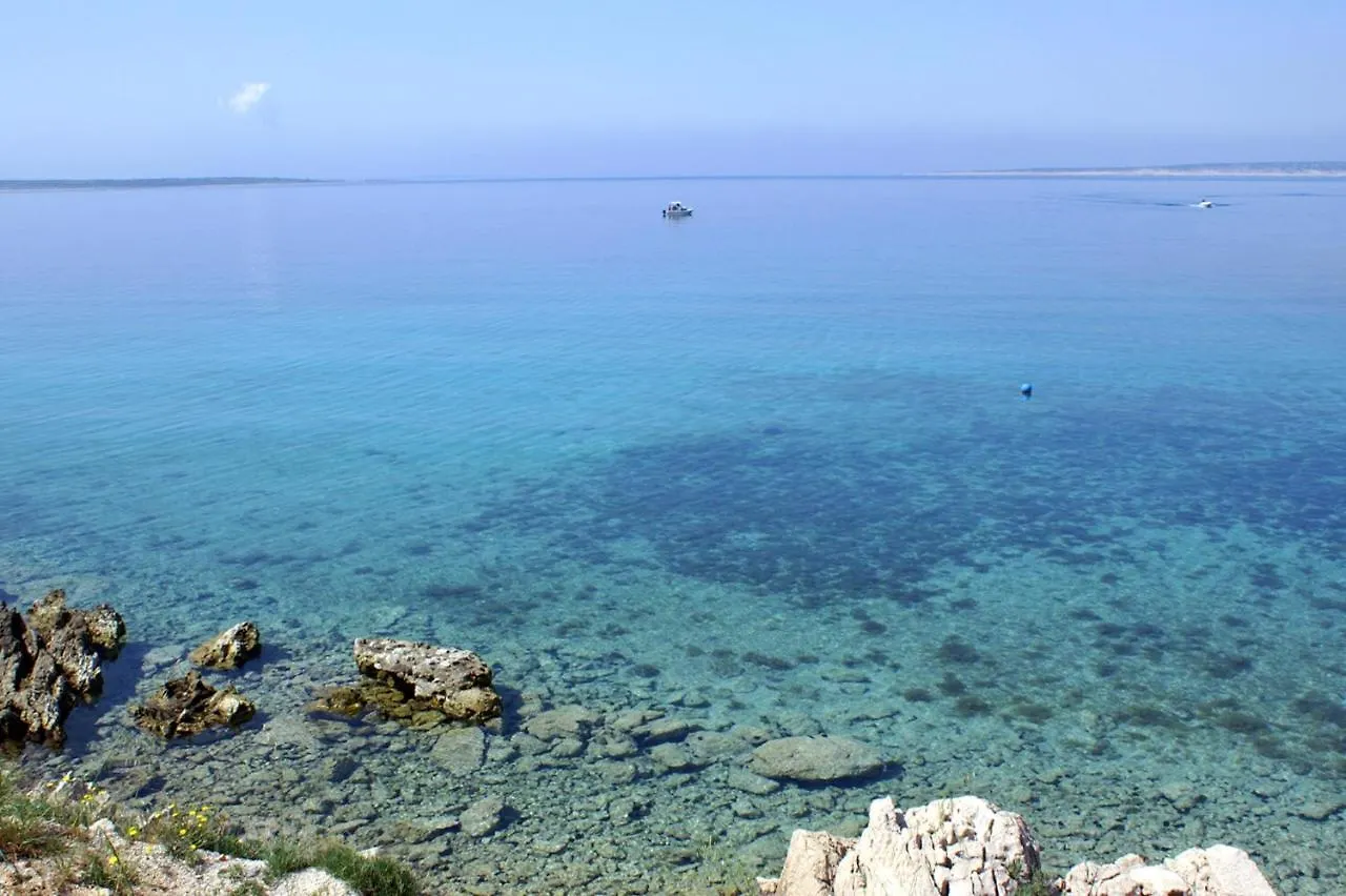 Apartments With A Parking Space Mandre, Pag - 6405 Kolan 0*,  Kroatien