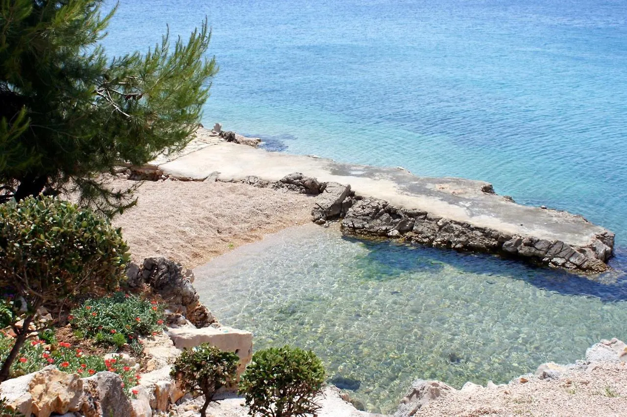 Apartments With A Parking Space Mandre, Pag - 6405 Kolan