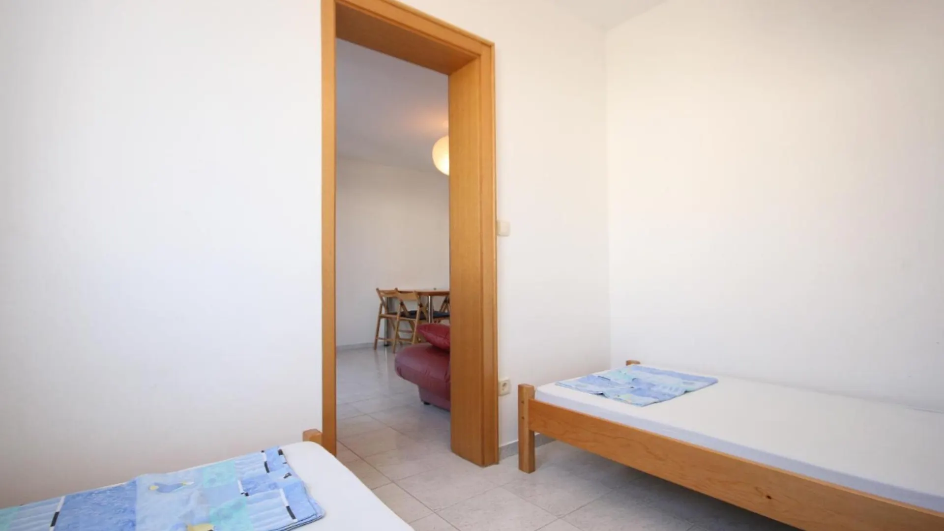 Apartments With A Parking Space Mandre, Pag - 6405 Kolan